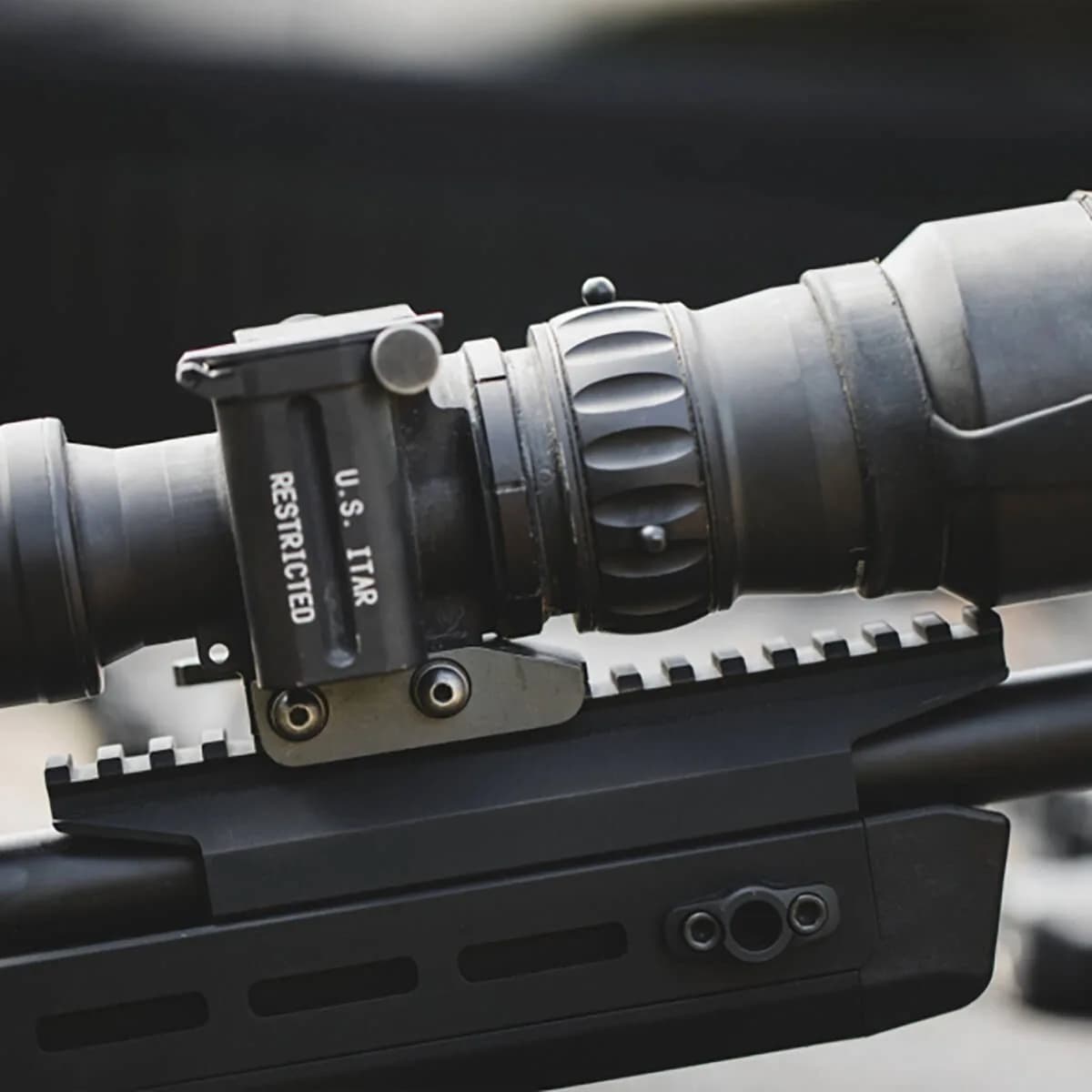 Pro 700 Night Vision Mount Black - photo 2