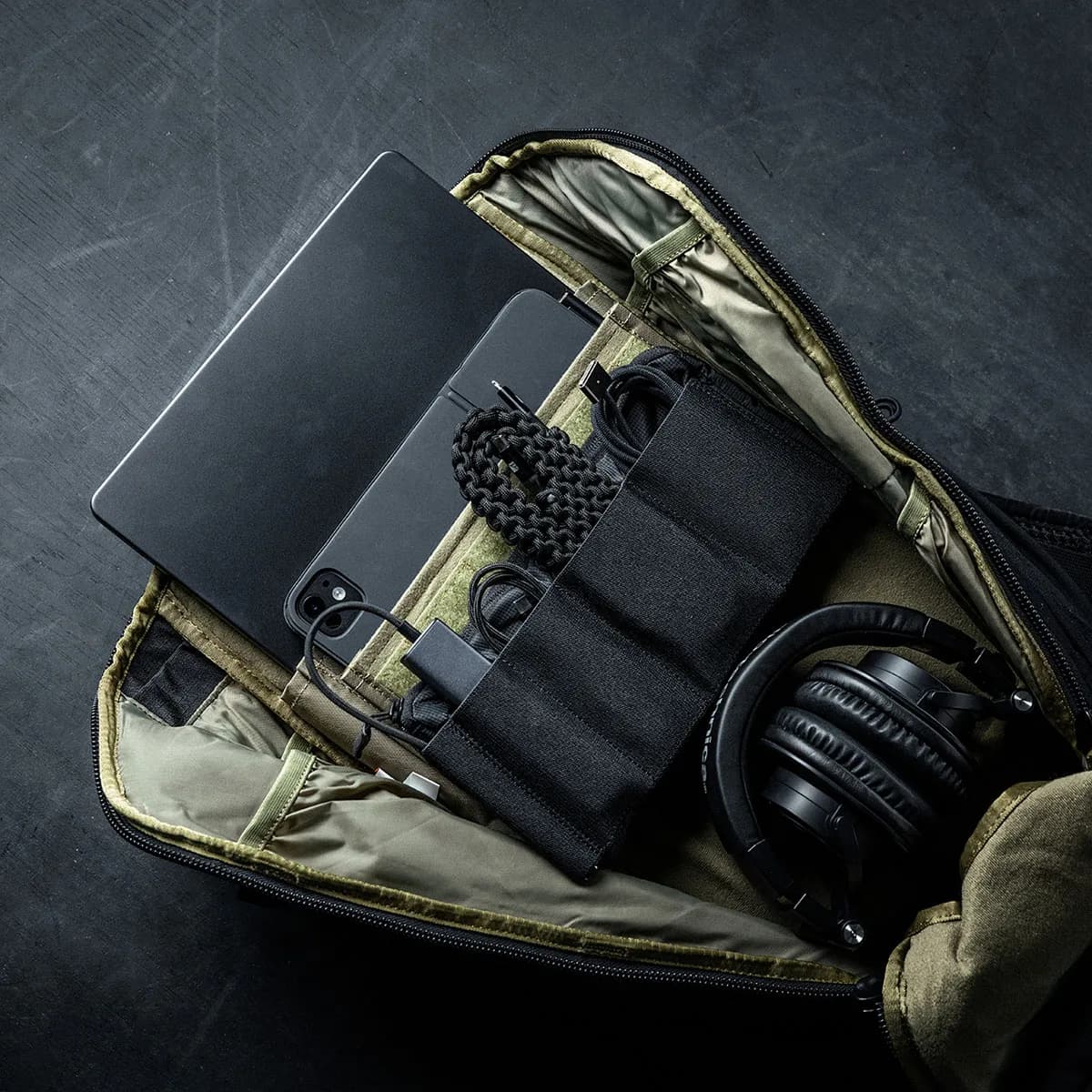 Switchblade Pack Black - photo 11