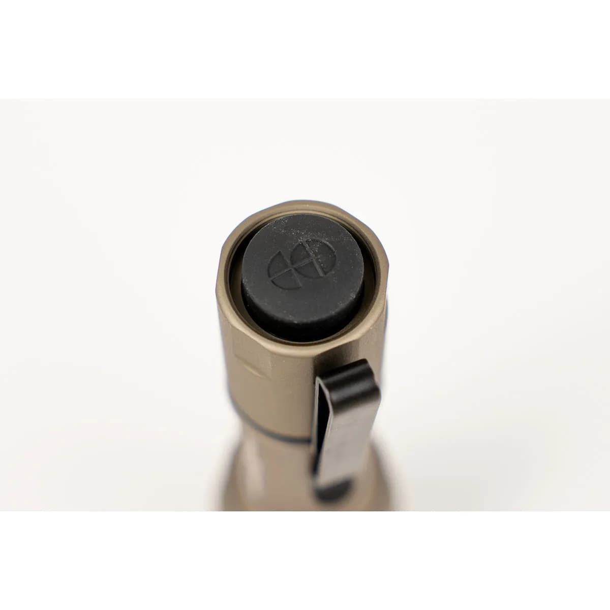 MCH-DUTY Dual-Fuel Hi-Output Flashlight 1800 Lumen FDE - photo 4