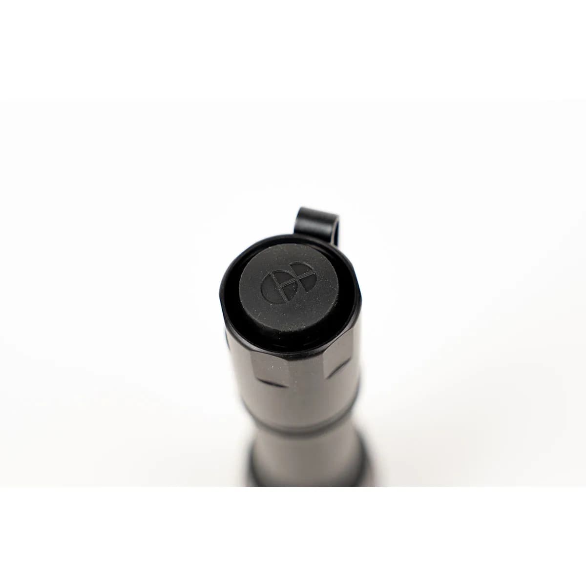 MCH-DUTY Dual-Fuel Hi-Output Flashlight 1800 Lumen Black - photo 3