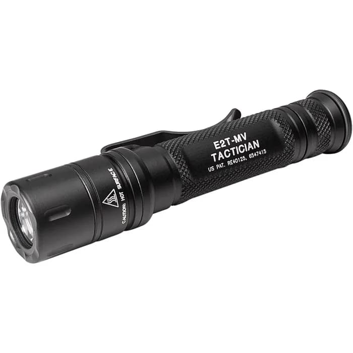 Dual-Output LED Flashlight W/Maxvision 800 Lumen Black