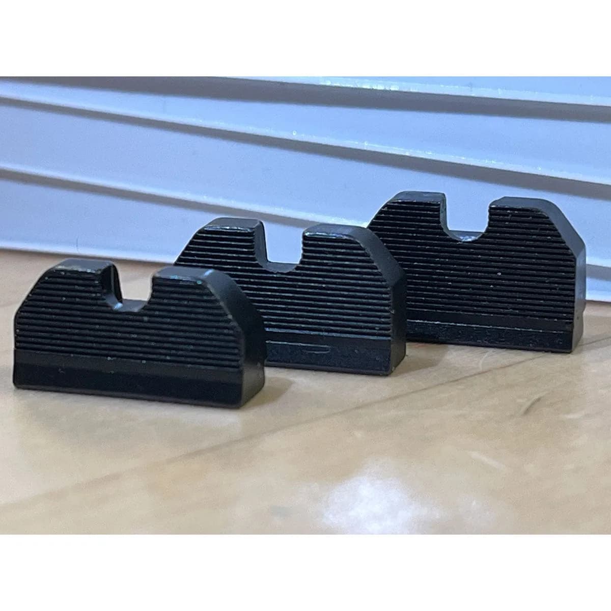 XL-Tall Sight Set Trit-Wht OL.315"F/Serrate .394"R Glock