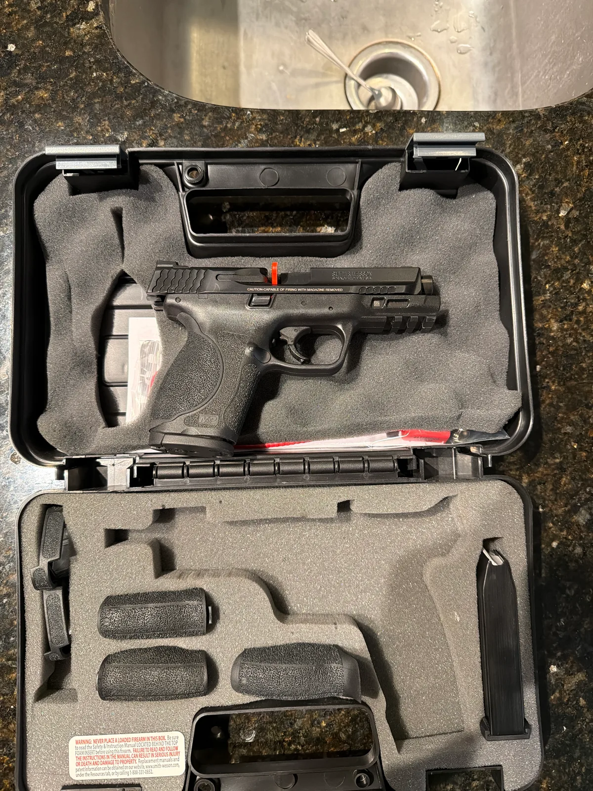 S&W M&P 2.0 Compact - photo 2