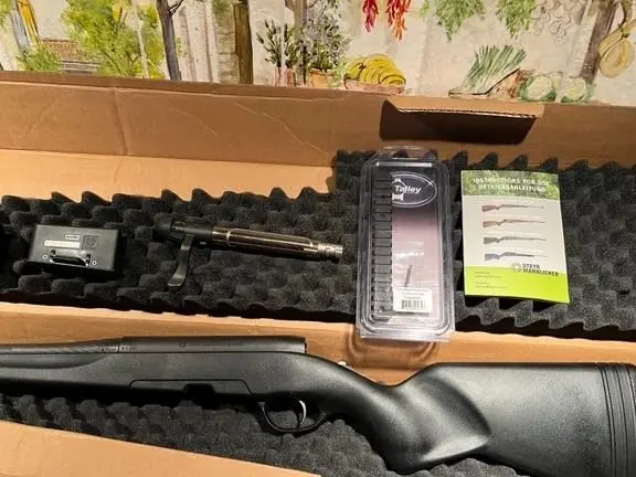 NIB Steyr Pro Hunter .270 Win. & Accessories