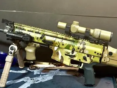 FN SCAR 17 with Geissele super trigger
