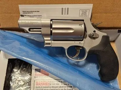 S&W Governor stainless in New, Unfired Condition