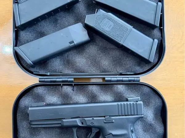 *NIB* Glock 21 Gen 4 .45acp with x5 13-round mags - 9one5four7two6four5three