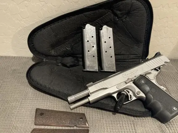 Auto Ordnance Thompson Custom 1911