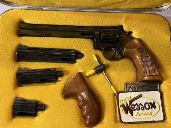 Dan Wesson Pistol Pack 357 Magnum