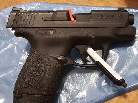 Smith & Wesson 1st Gen M&P40 Shield in Xlnt Cond, CA Approved Model 40 s&w