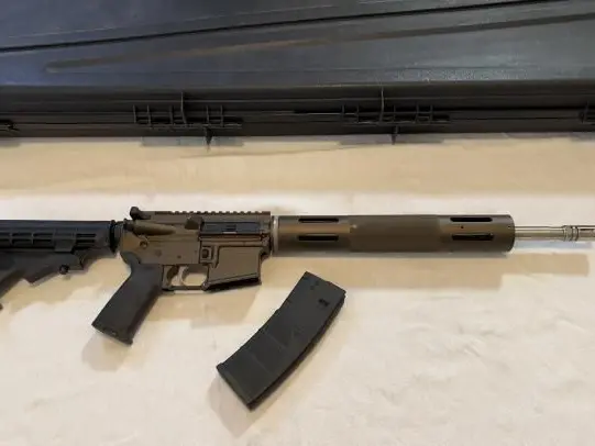 New Bushmaster XM15-e2s AR rifle w/ Wylde 1:8 SS 223 Barrel "Urban Super Sniper 18", Magpul
