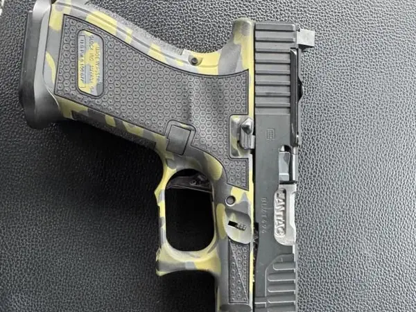 Glock 19