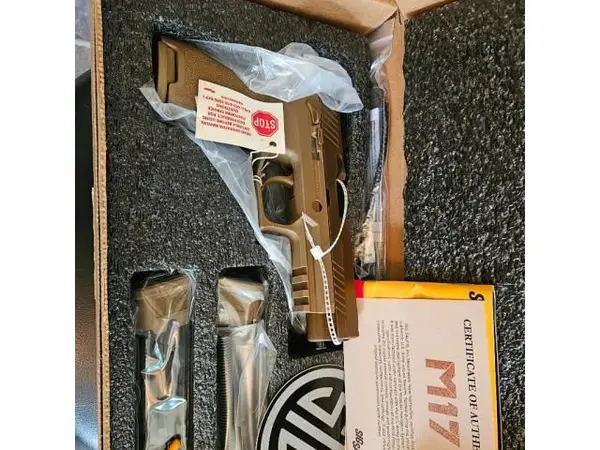 Rare SIG M17 US Army Issued & decommissioned 101st Airborne documented
