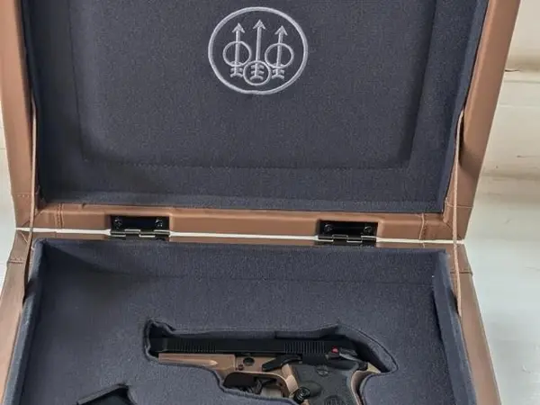 **RARE** Beretta 80x Cheetah Bronze