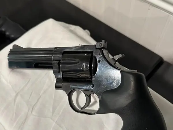Dan Wesson 15-2 .357 Revolver