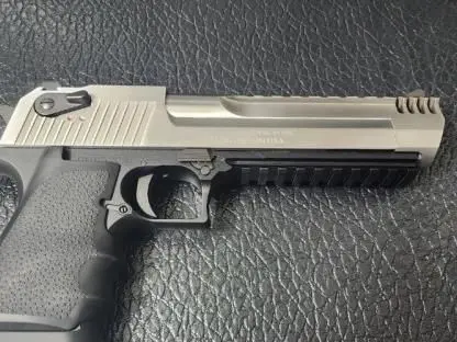 Like New - Desert Eagle