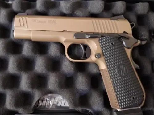Sig Sauer Emperor Scorpion 1911 Commander Fast back