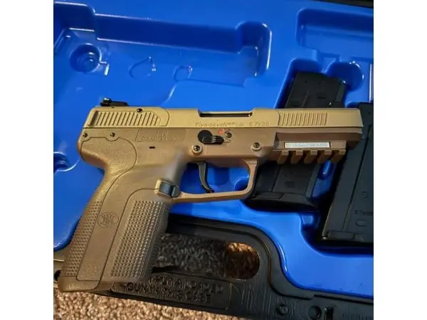 FN 5.7 FDE BNIB