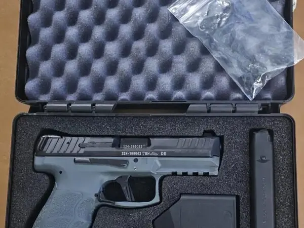 H&K VP9 P1