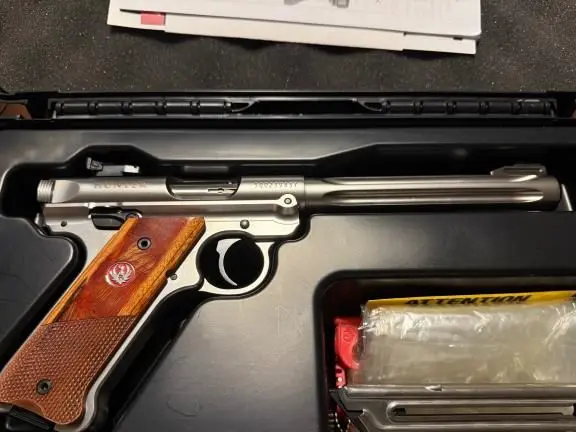Ruger Mark IV .22 Hunter Satin Stainless