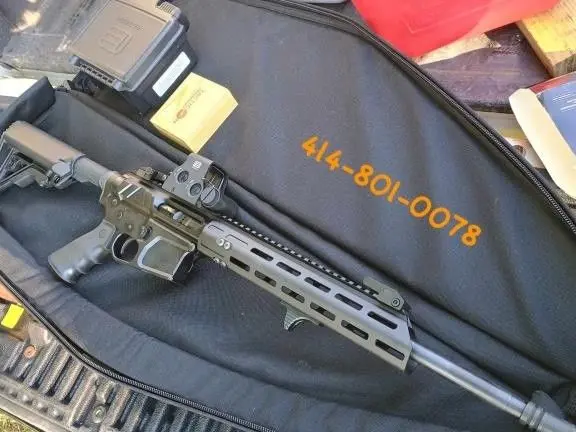 Gibbz AR-15 with EOTech