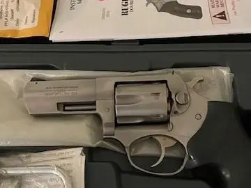 Ruger SP101 327 Fed Mag