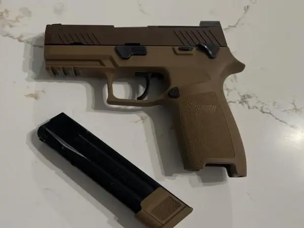 M18 P320