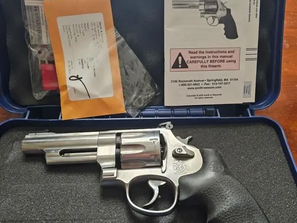 Smith and Wesson 627