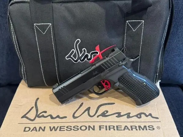 NEW UNFIRED Dan Wesson CZ DWX Compact 9mm Optics Ready with Light Rail