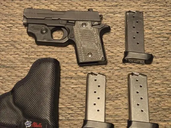 Sig Sauer P938 9MM / with Sig Laser