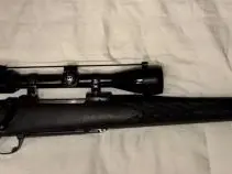 RUGER M77 rifle. 7mm mag. Tang safty