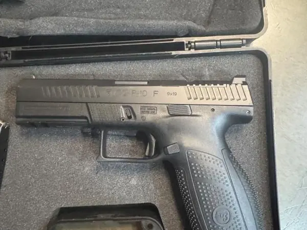Cz P10 F