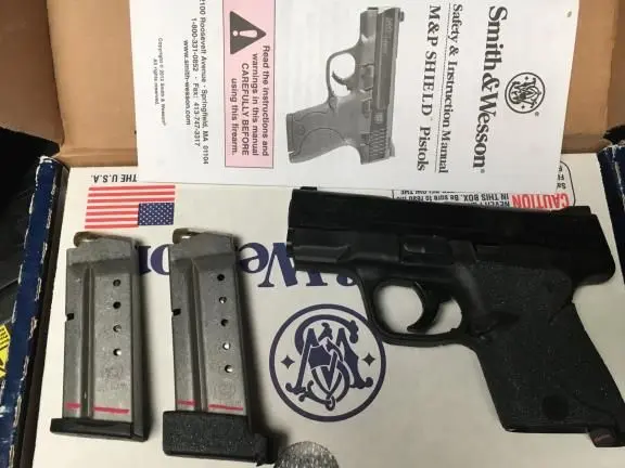 Smith and Wesson M&P Shield 40