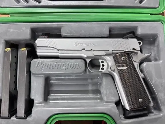 Remington R1S  Enhanced Stainless 1911 5” .45 ACp looking to trade for acog