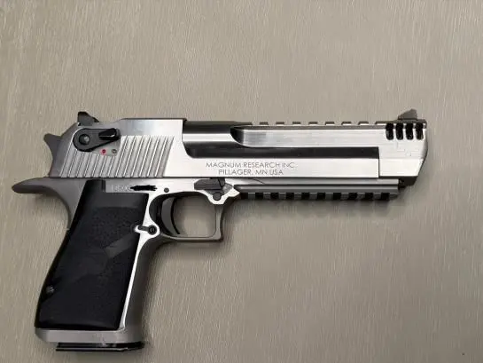Magnum Research Desert Eagle 50 AE
