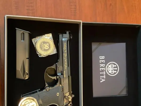 COLLECTOR LIMITED EDITION: BERETTA 92SB 50th ANNIVERSARY EDITION