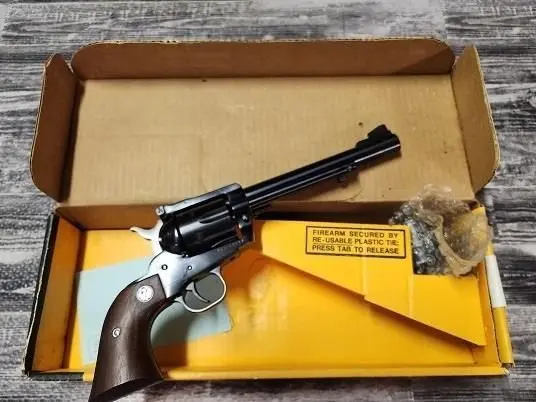 Ruger Blackhawk Buckeye Model 38-40 / 10mm