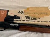 REMINGTON 1100 12GA 2.75" Chamber Semiautomatic Shotgun with Scope