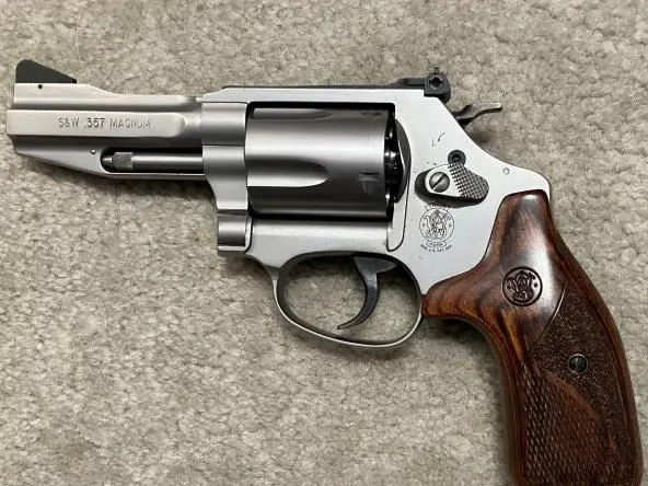 Smith and Wesson model 60-15 .357 Mag