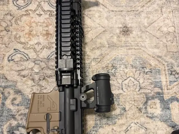 Aero upper receiver Daniel defense rail