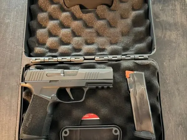 Sig Sauer P365 X Macro