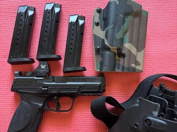 M&P Medal LE