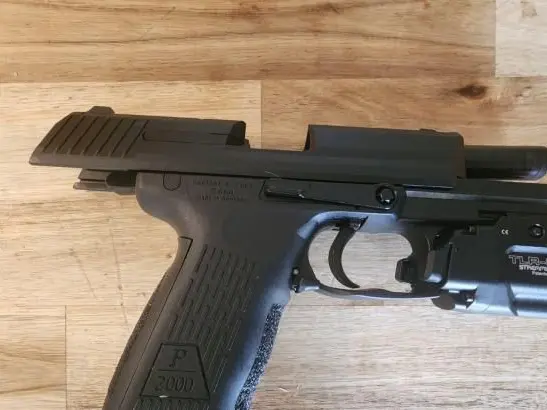 HK P2000