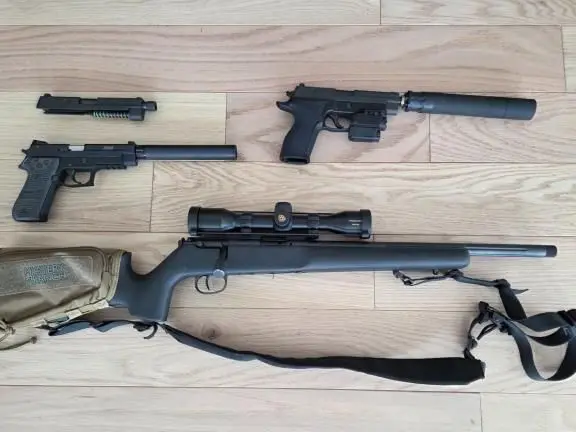 Sig P220 Extreme, Sig P226 Elite, Sig 22LR Kit and Savage MKII w Suppressors
