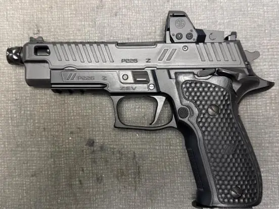 ZEV Sig Sauer P226 - 9mm SAO