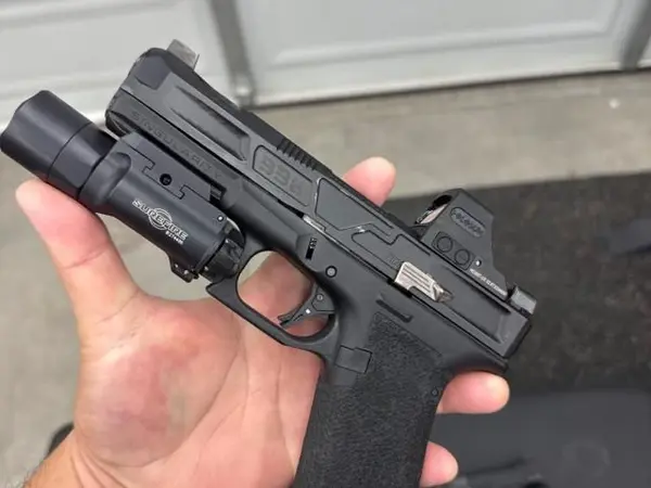 Glock 17 Gen 5 (Custom)