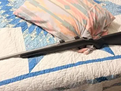 Ruger American Rifle Model 06928 in .223 Remington