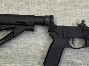 Rock River Arms LAR-15M - Complete USG Contract Lower -As New
