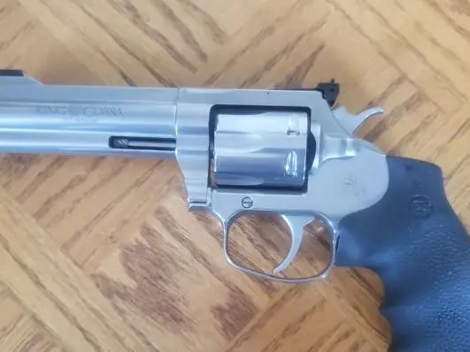 Colt King Cobra 357 Magnum Target / Night Sight + Hogue Grip *VELOCITY TESTED*