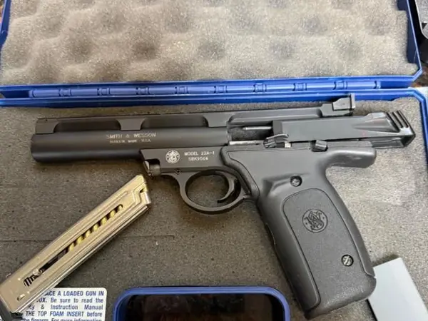 Smith Wesson 22 a1